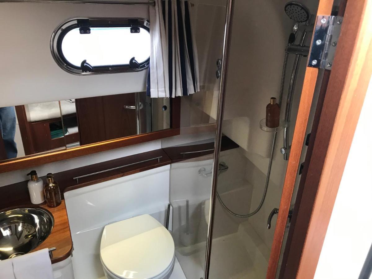 Adelphi B A Delightful 6 Berth Boat Hotell Lymington Eksteriør bilde